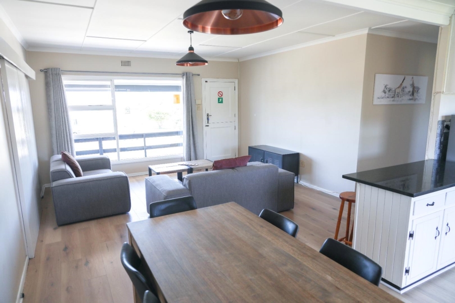 To Let 3 Bedroom Property for Rent in Sandbaai Western Cape